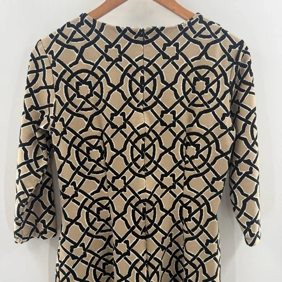 J. McLaughlin Devon Ponte Scribe Print Knit Sheath Dress Black Tan Size Small - Picture 5 of 11
